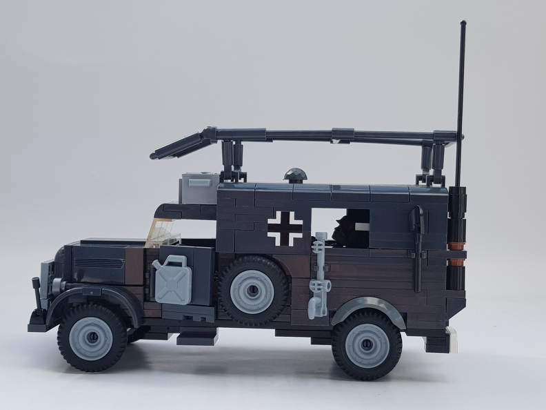 Steyr-1500A-Kfz17_07.jpg